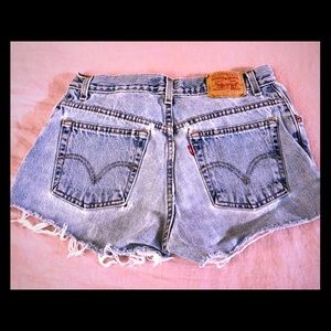 Levi’s relaxed fit  550